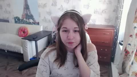 Snapshot of emilyway chatting on 02-18-25, 08:49 emilyway online show from 02-18-25, 08:49
