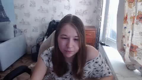 Snapshot of emilyway chatting on 03-06-25, 07:57 emilyway online show from 03-06-25, 07:57