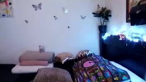 Valentina independent model online show from 12-17-24, 04:45
