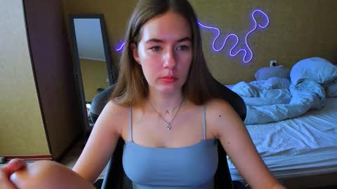 Emily online show from 03-03-26, 07:47