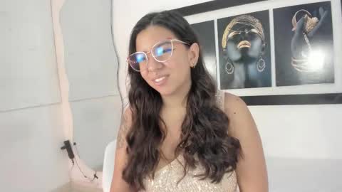 Snapshot of emilyy_cooperr chatting on 09-27-25, 12:21 emilyy_cooperr online show from 09-27-25, 12:21