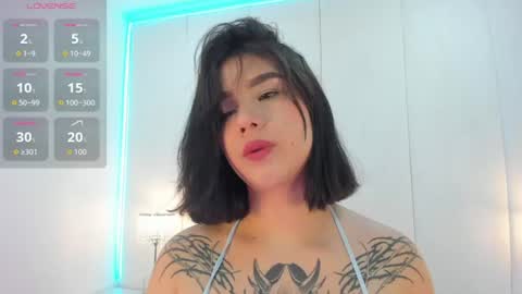 emilyygrey online show from 07-28-26, 12:48