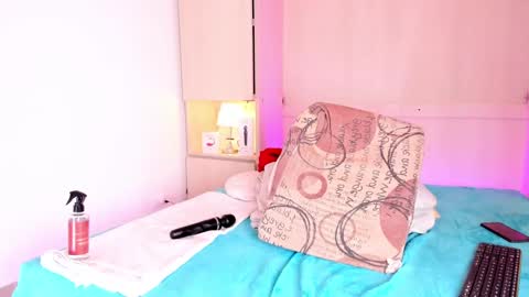 Emily online show from 01-21-25, 09:46