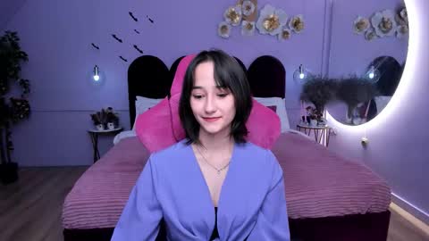 Snapshot of emilyyswonn chatting on 10-27-25, 04:22 Emily online show from 10-27-25, 04:22