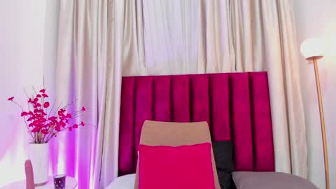 Emilyy Watson online show from 01-21-25, 02:48