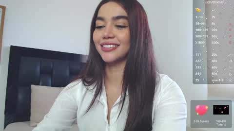 Snapshot of emma_aaa chatting on 04-19-26, 01:21 Rocio online show from 04-19-26, 01:21