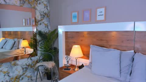 Emma  online show from 02-26-26, 05:17