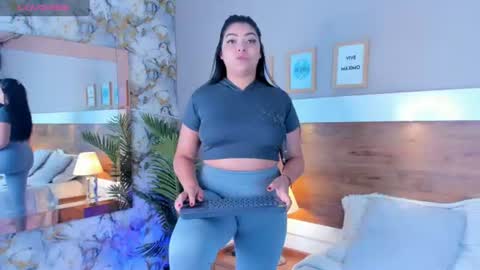 Emma  online show from 07-17-26, 05:36