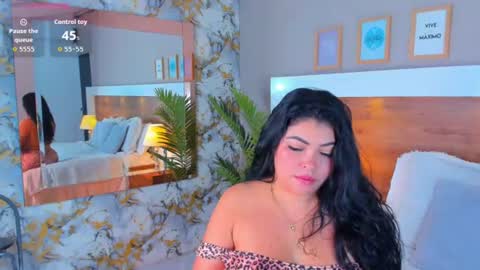 Emma  online show from 07-23-26, 06:33