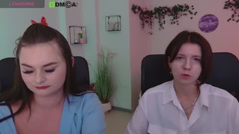 Snapshot of emma_bless_ chatting on 07-28-26, 12:48 your Emma online show from 07-28-26, 12:48