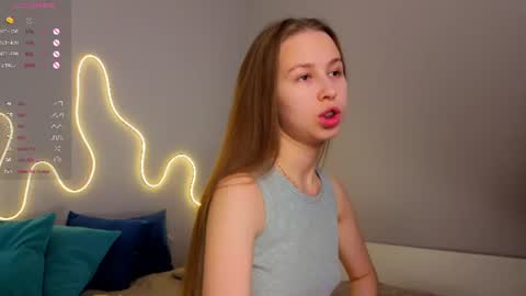 Emma online show from 06-12-26, 01:26