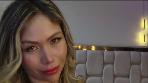 emma coronel online show from 02-24-26, 10:30