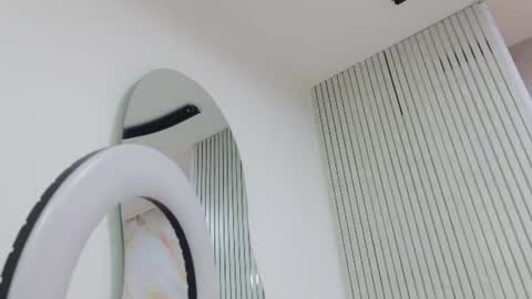 Emma online show from 06-20-26, 03:09
