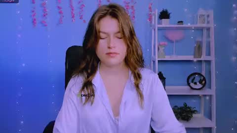 Snapshot of emma_dark_ chatting on 07-13-26, 07:22 emma_dark_ online show from 07-13-26, 07:22