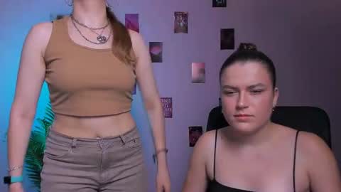 Snapshot of emma_dark_ chatting on 07-14-26, 07:24 emma_dark_ online show from 07-14-26, 07:24