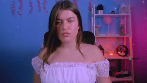 Snapshot of emma_dark_ chatting on 07-18-26, 07:45 emma_dark_ online show from 07-18-26, 07:45