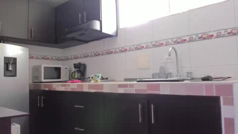 Emma online show from 02-23-26, 01:41