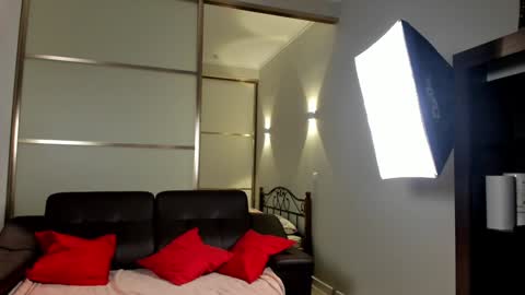 Emma online show from 01-09-25, 11:14