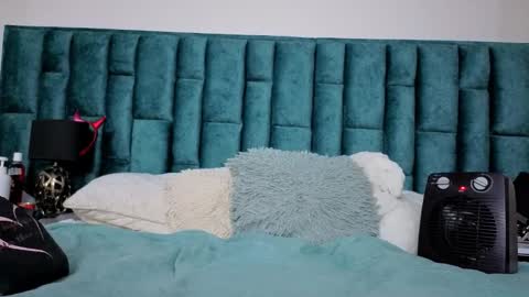 Emma online show from 02-18-26, 07:21