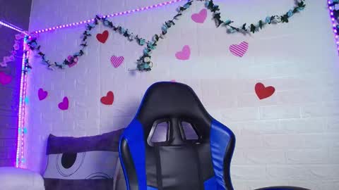 Emma Miel  online show from 11-21-25, 03:05