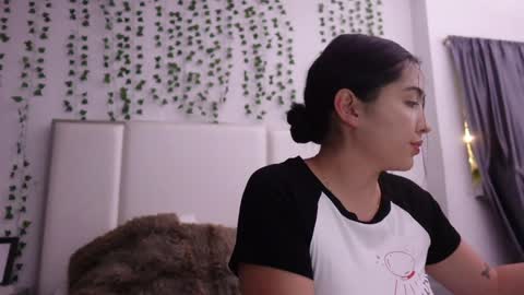 emma_johnson_ online show from 02-17-26, 02:08