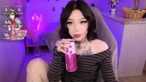 emma_kirks online show from 06-17-26, 12:50