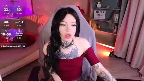 emma_kirks online show from 07-16-26, 12:44
