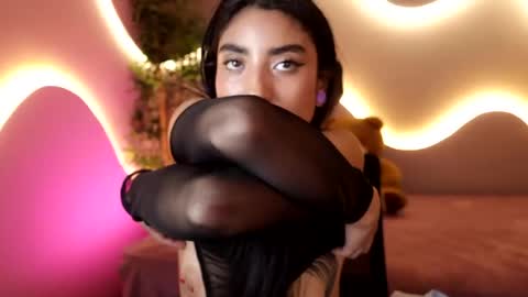 Emma online show from 04-10-26, 10:36