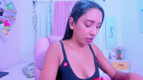 Emma online show from 02-28-25, 07:46