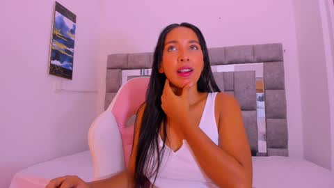 Emma online show from 03-02-25, 12:43