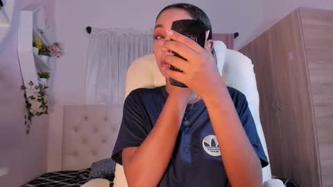 Emma online show from 10-16-25, 08:10