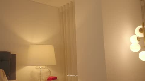 emma_lu1 online show from 09-26-25, 10:14