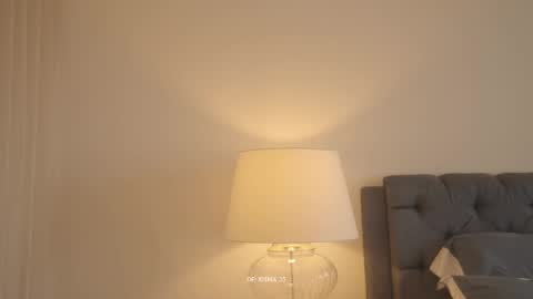 emma_lu1 online show from 05-31-26, 04:47