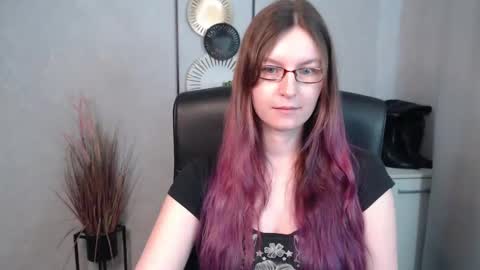 emma online show from 03-03-25, 10:28