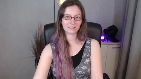 emma online show from 09-24-25, 07:01