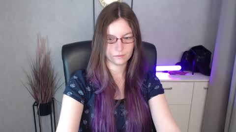 emma online show from 11-13-25, 06:23