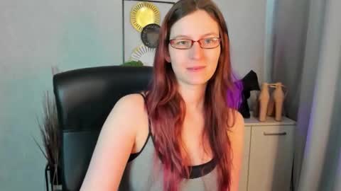 emma online show from 05-18-26, 05:35