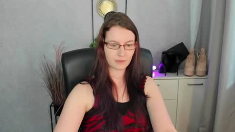 emma online show from 07-28-26, 12:48