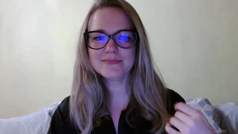 emma_misty_ online show from 10-20-25, 05:35