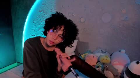     online show from 02-24-25, 01:10