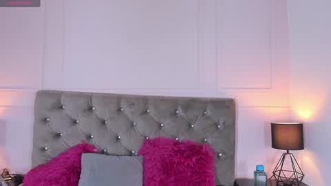 Snapshot of emma_payton chatting on 01-20-25, 11:35 Emma online show from 01-20-25, 11:35