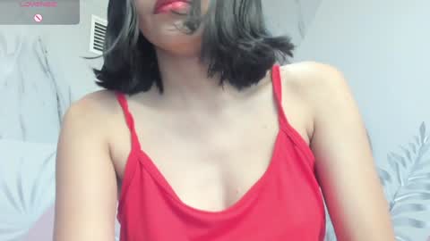 Snapshot of emma_petite4u chatting on 01-15-25, 12:04 Emma online show from 01-15-25, 12:04