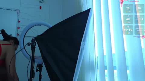 EMMA REVEES  online show from 03-08-26, 03:16