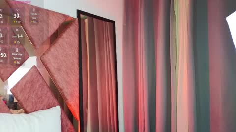 EMMA REVEES  online show from 03-31-26, 05:52