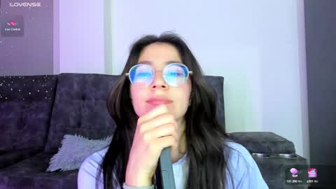 Snapshot of emma_sandovaal chatting on 12-21-24, 03:03 Emma online show from 12-21-24, 03:03
