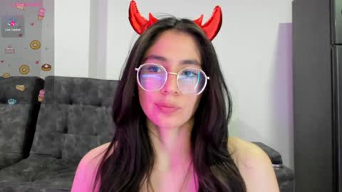 Snapshot of emma_sandovaal chatting on 02-01-25, 02:58 Emma online show from 02-01-25, 02:58