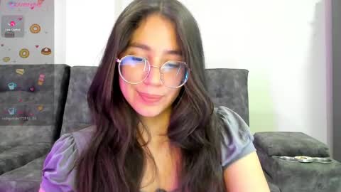 Snapshot of emma_sandovaal chatting on 02-25-25, 05:08 Emma online show from 02-25-25, 05:08