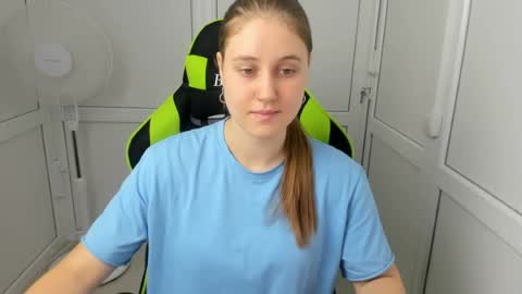 Emma online show from 07-17-26, 06:20