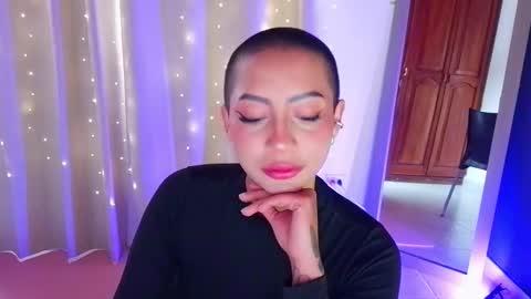 Emma web online show from 02-03-26, 06:57