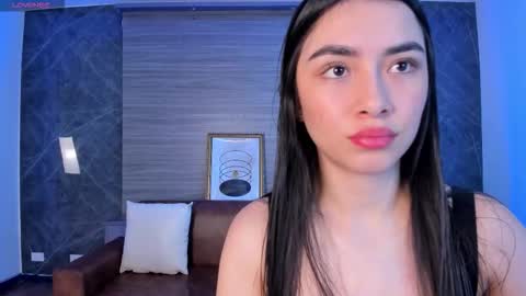 Snapshot of emmaa_robertts chatting on 10-10-25, 10:47 Emma Everyday From 0530 to 1430 Col Time online show from 10-10-25, 10:47